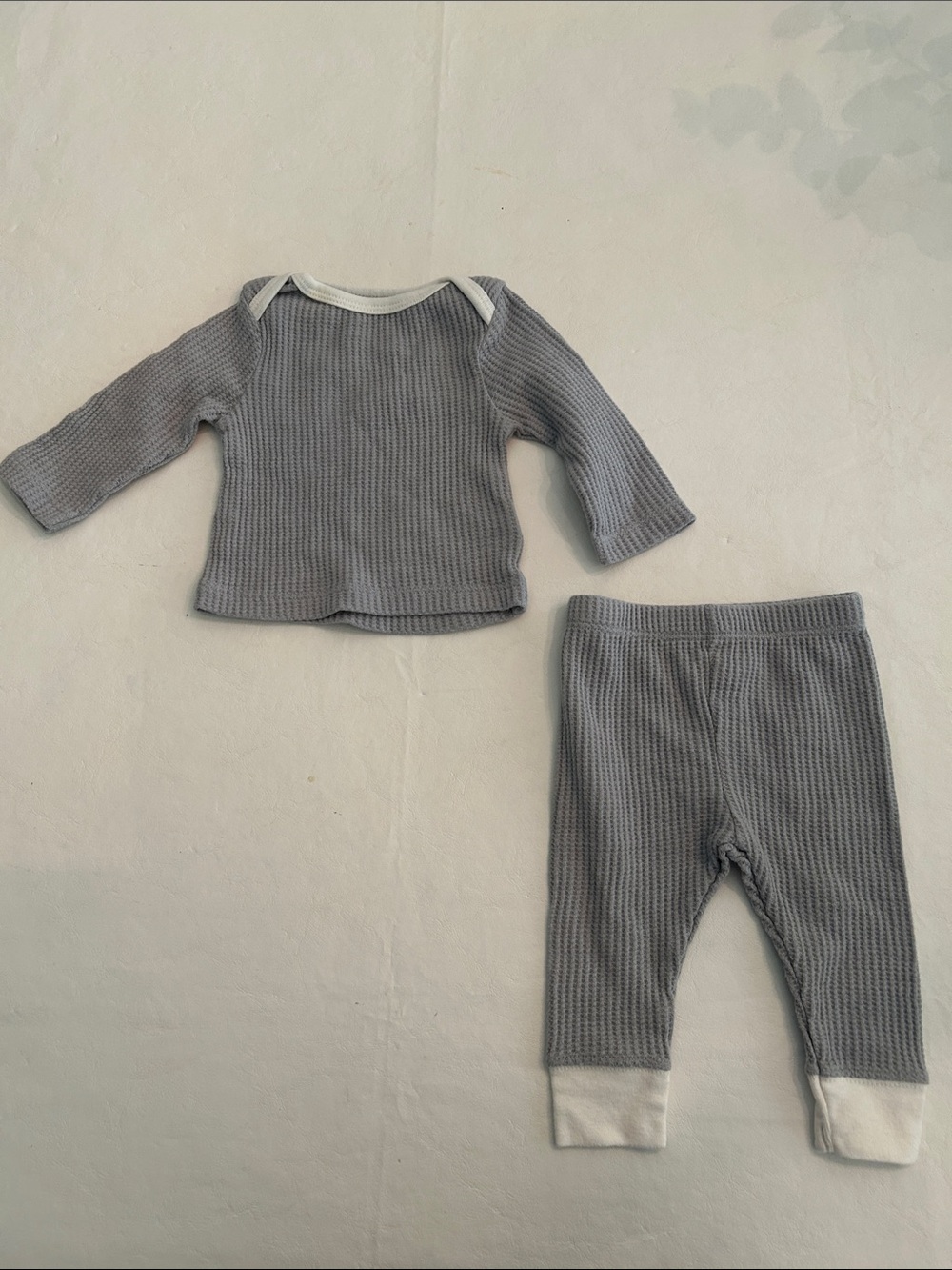 cloud island Gray Waffle Knit Baby Matching Set